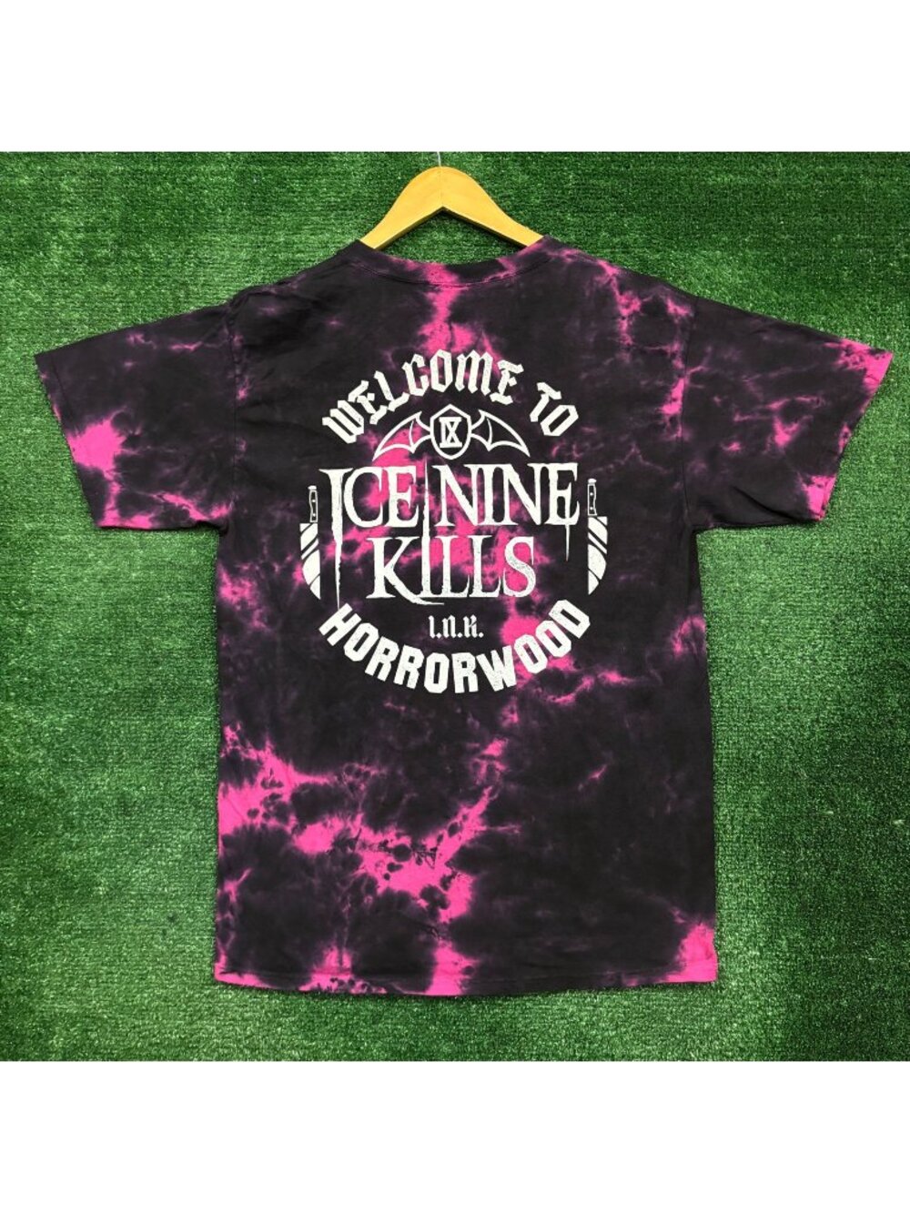 Ice Nine Kills Welcome to Horrorwood Heavy Metal Band Tie-Dye T-Shirt Size Large